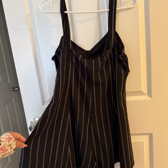 Jumper - Picture 2 of 3